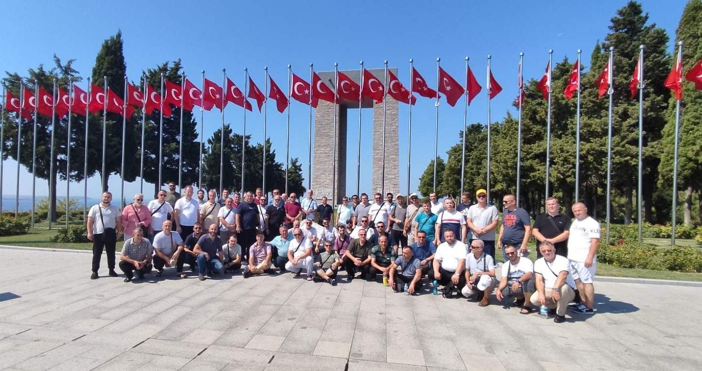 Čanakale 7.jpg - Članovi Udruženja ilmijje posjetili Šehidski kompleks u Čanakalama